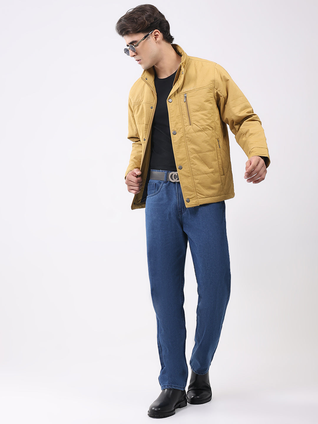 Men Yellow Solid Collar Full Sleeve Jacket