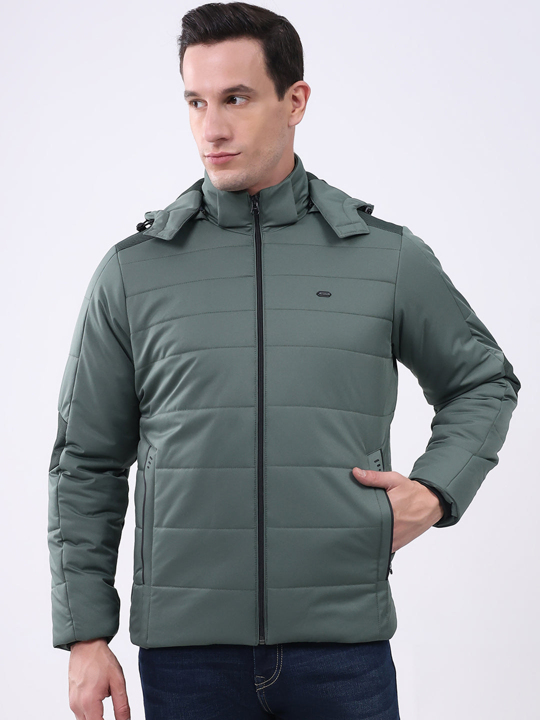 Men Green Solid Hooded Full Sleeve Jacket
