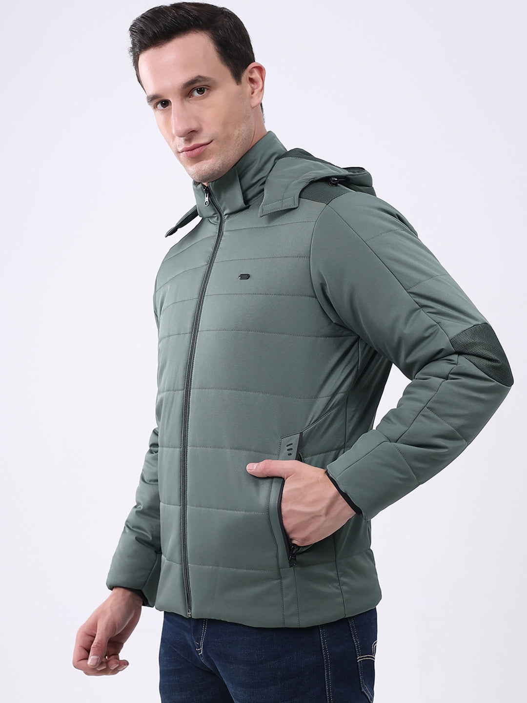 Men Green Solid Hooded Full Sleeve Jacket