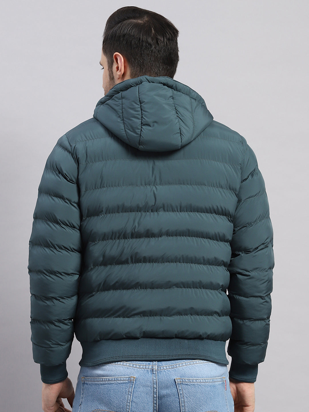 Men Green Solid Hooded Full Sleeve Jacket