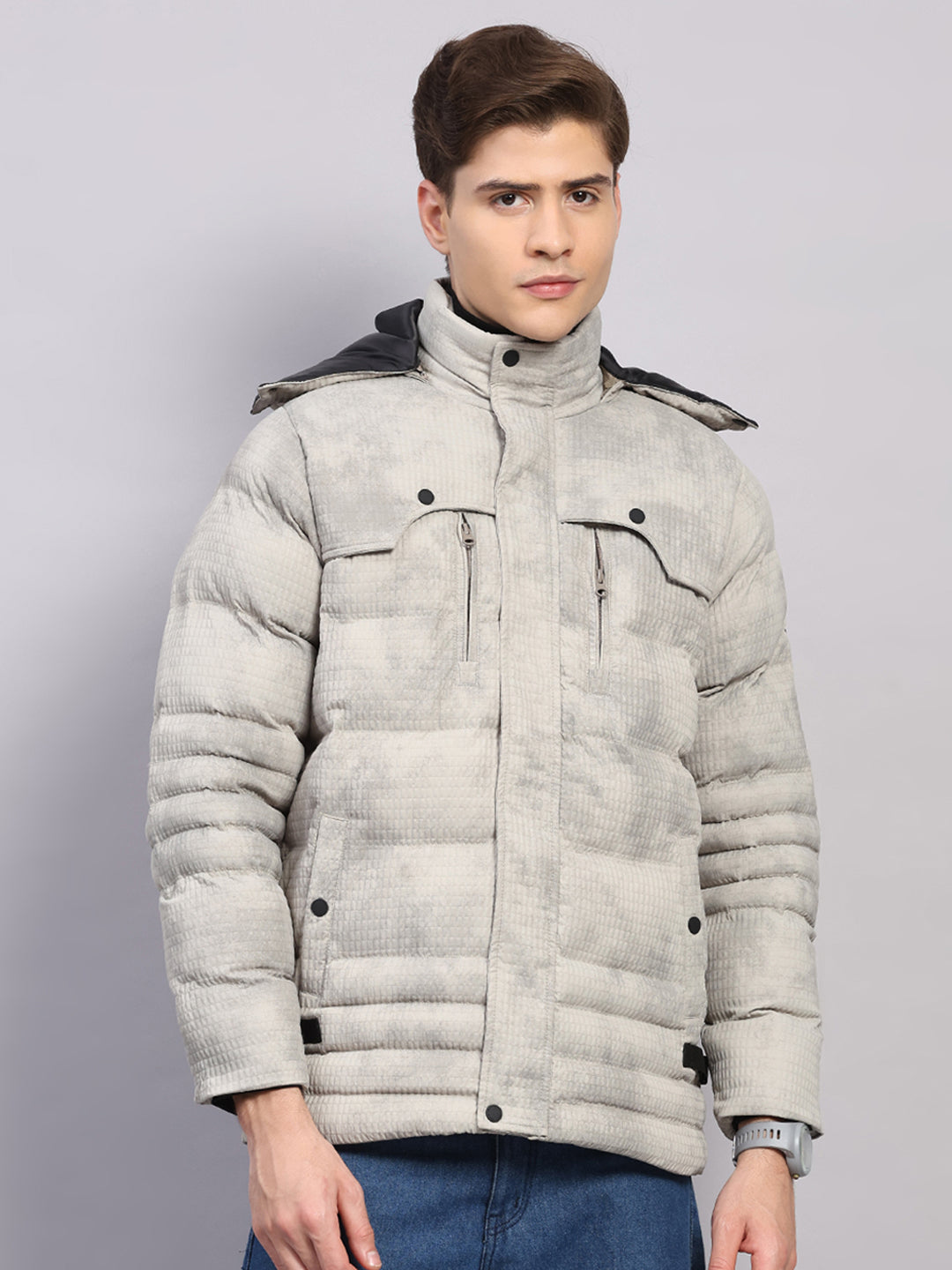 Men Beige Solid Hooded Full Sleeve Jacket