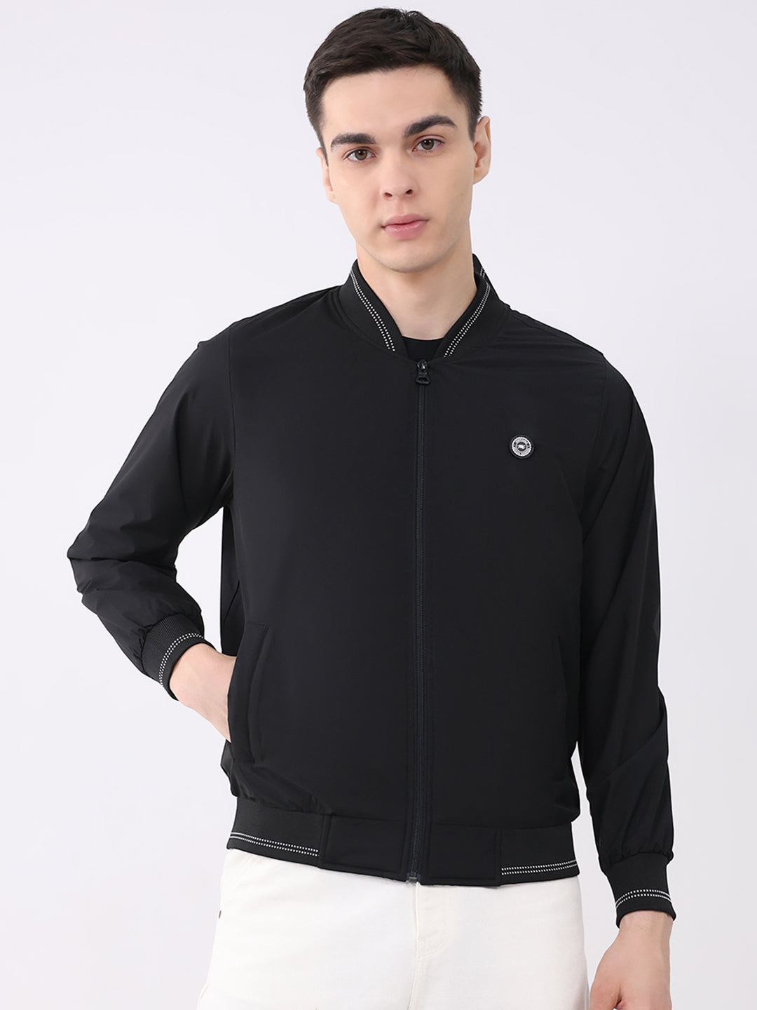 Men Black Solid Collar Full Sleeve Jacket