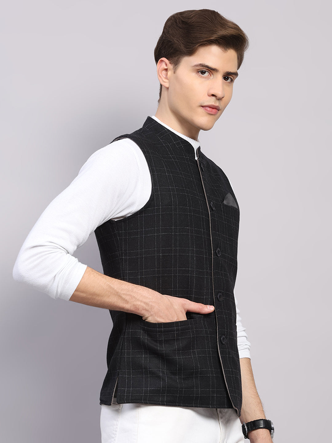 Men Black Check Collar Sleeveless Nehru Jacket