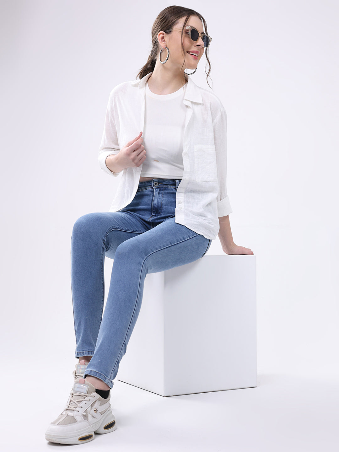 Women Blue Solid Slim Fit Denim