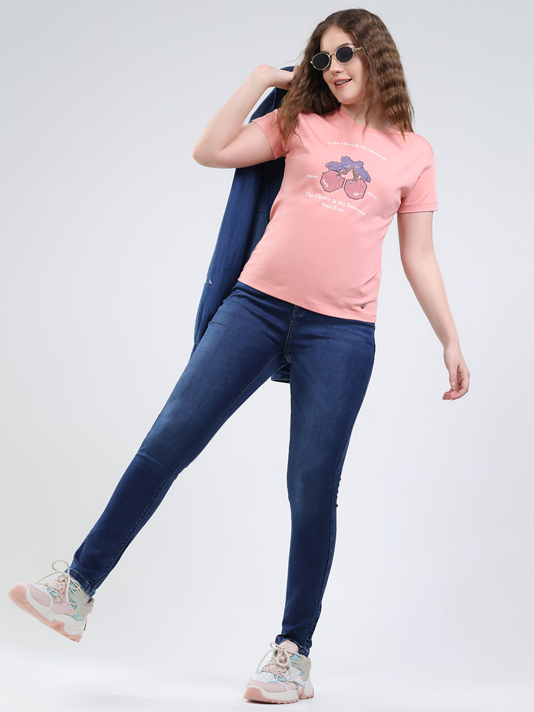 Women Blue Solid Slim Fit Denim