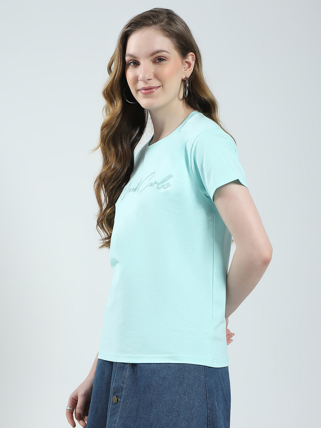 Women Blue Solid Round Neck Half Sleeve Top