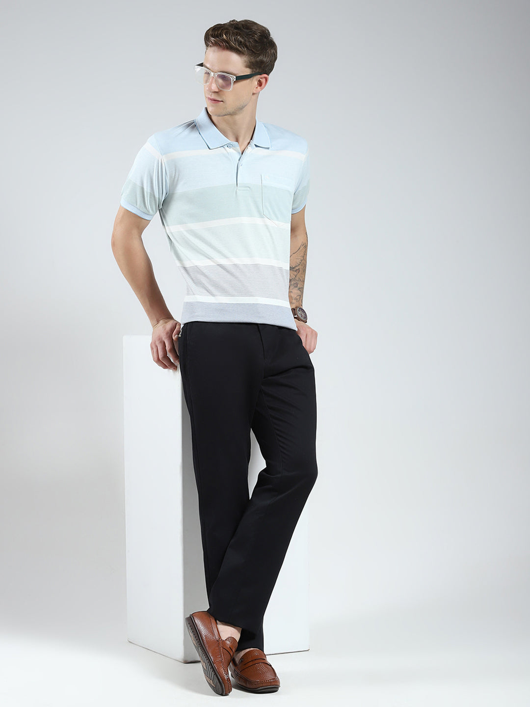 Men Black Solid Regular Fit Trouser