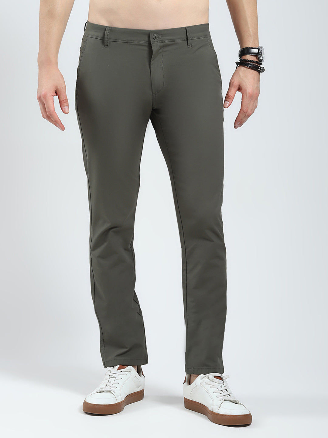 Men Olive Solid Slim Fit Trouser