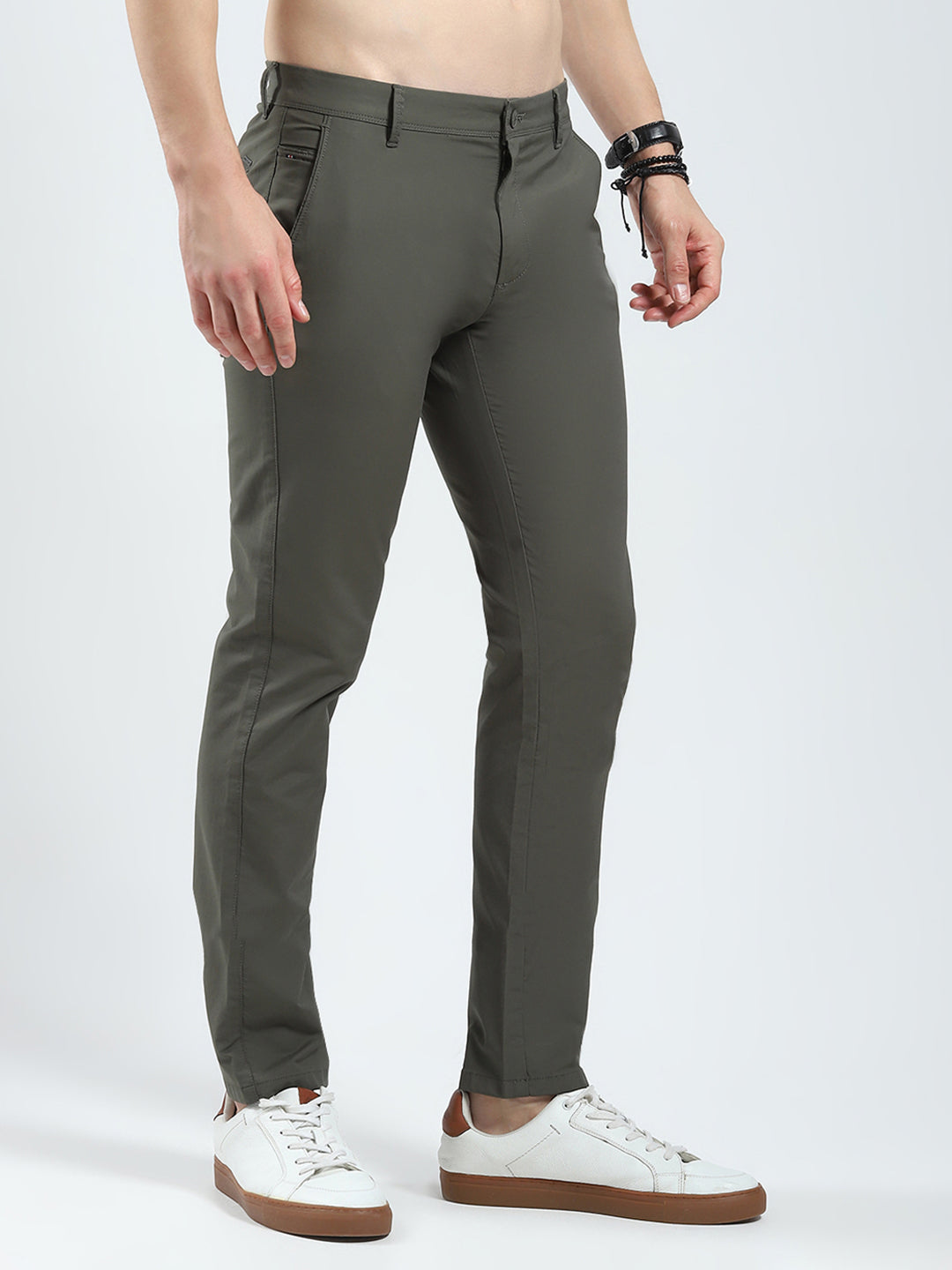 Men Olive Solid Slim Fit Trouser