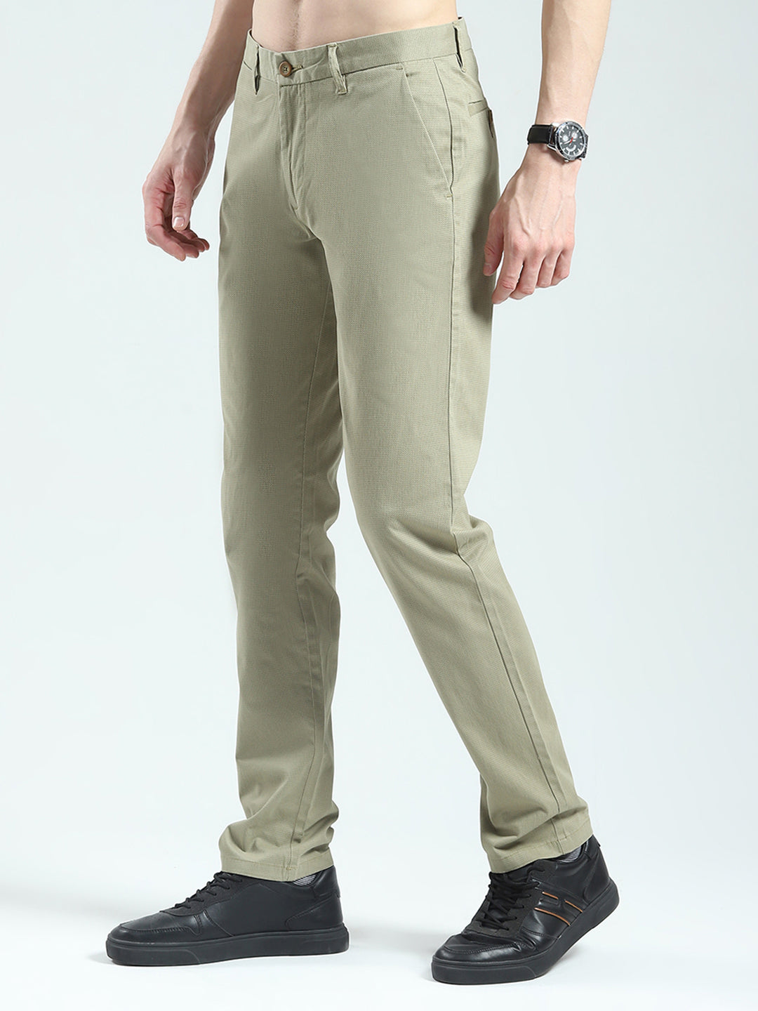 Men Olive Solid Slim Fit Trouser