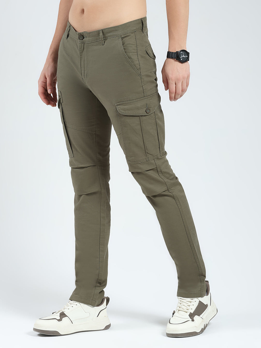 Men Olive Solid Slim Fit Cargo
