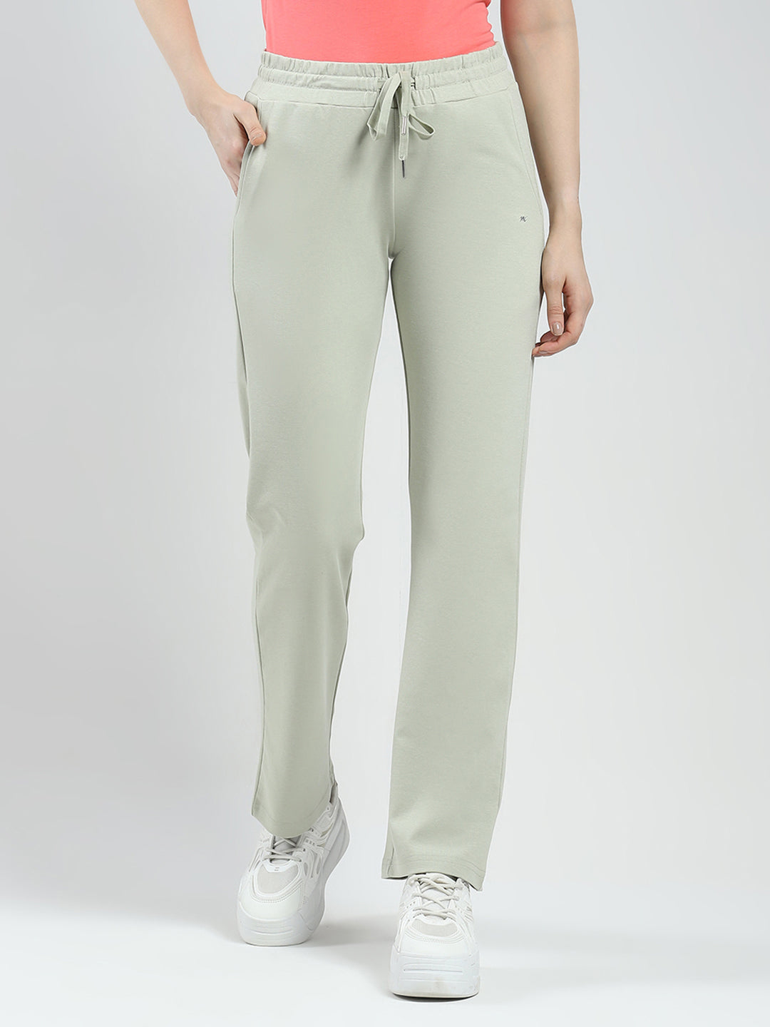 Women Green Solid Regular Fit Lower