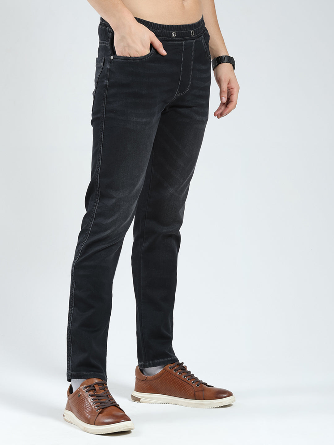 Men Black Solid Slim Fit Denim