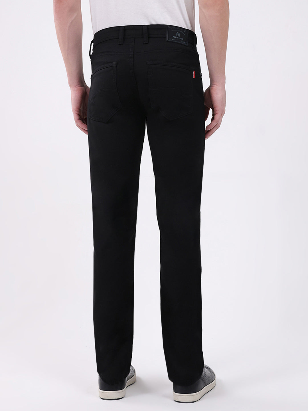 Men Black Solid Narrow Fit Denim
