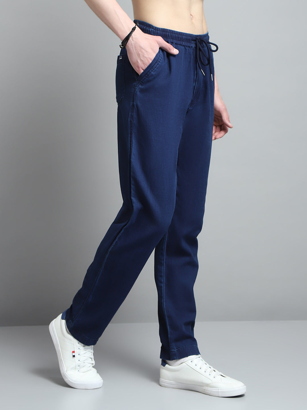 Men Blue Solid Regular Fit Lower