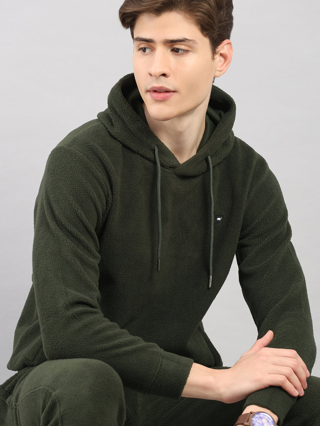 Men Olive Solid Hooded Full Sleeve Winter Tracksuit