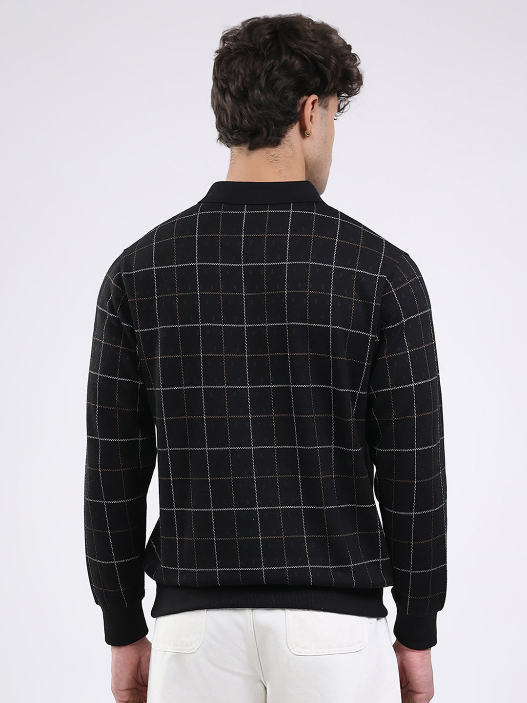 Men Black Solid Collar Full Sleeve Winter T-Shirt