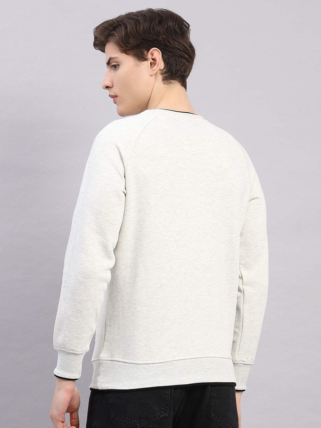 Men Off White Solid Round Neck Full Sleeve Sweatshirt