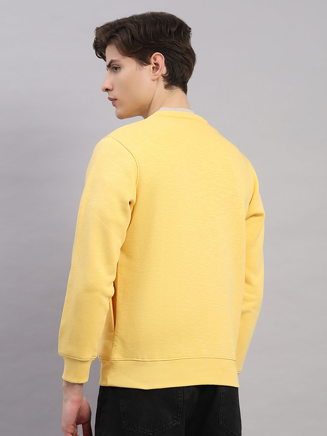 Men Yellow Printed Round Neck Full Sleeve Sweatshirt
