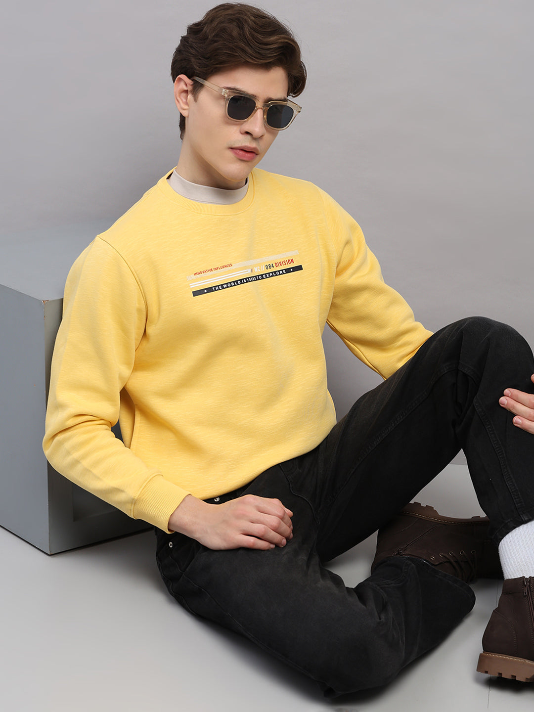 Men Yellow Printed Round Neck Full Sleeve Sweatshirt