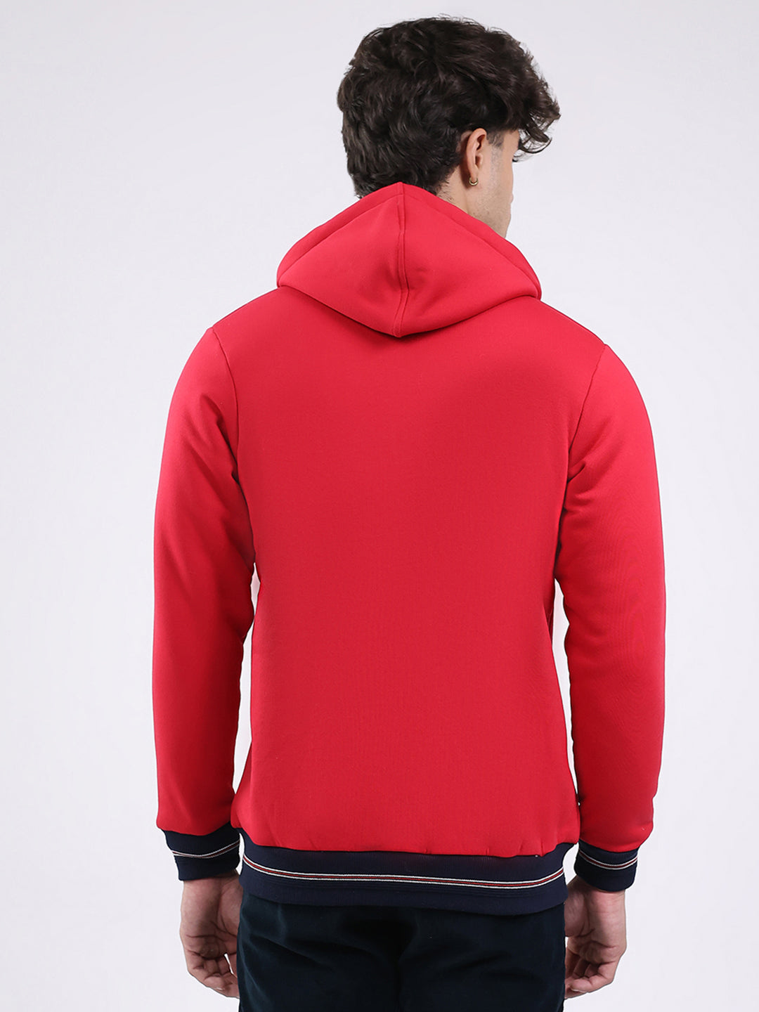 Men Red Solid Hooded Full Sleeve Sweatshirt