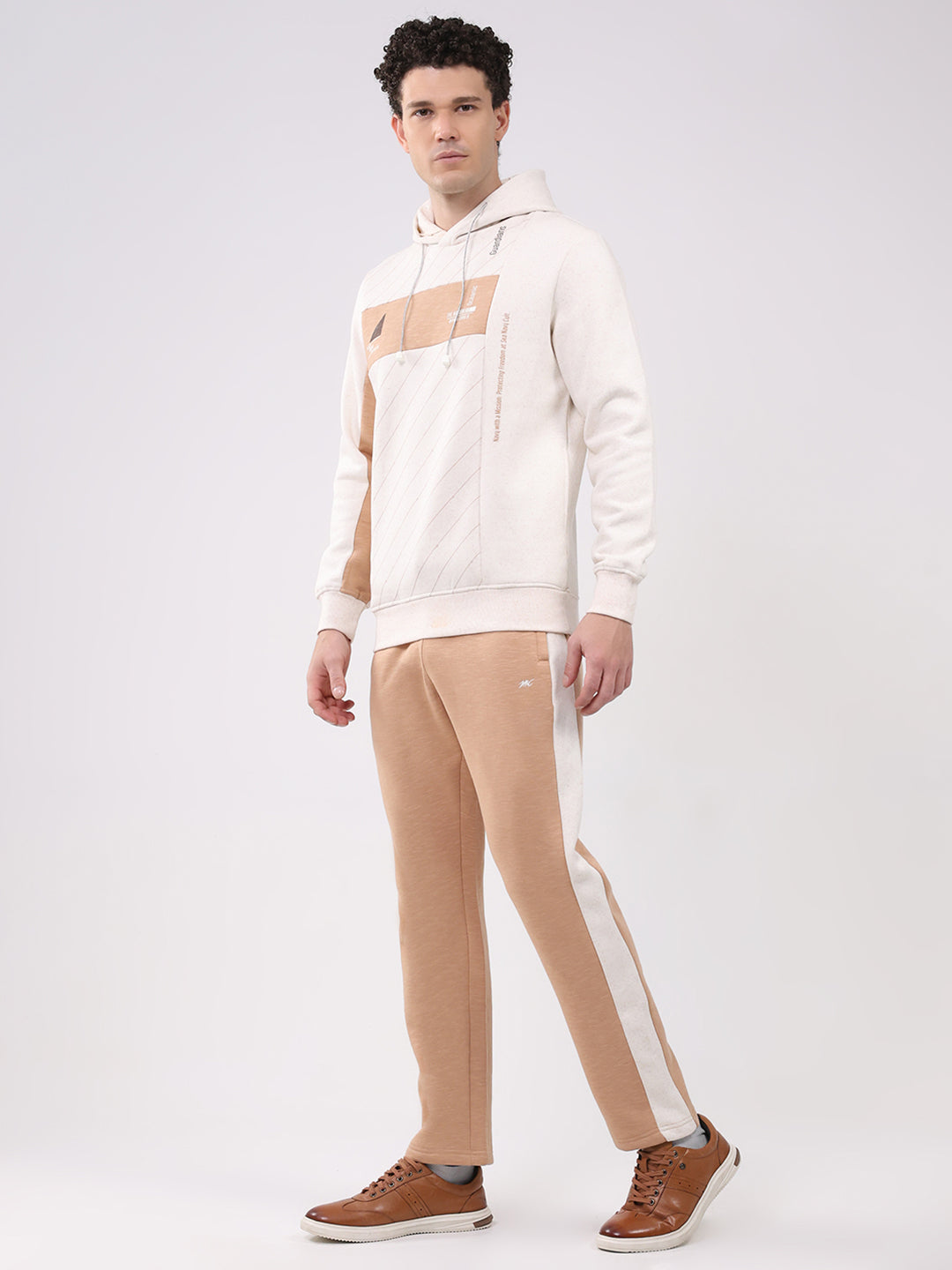 Men Brown Printed Collar Full Sleeve Winter Tracksuit