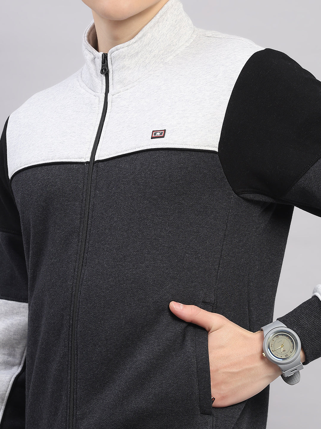 Men Grey Colourblocked Stand Collar Full Sleeve Winter Tracksuit