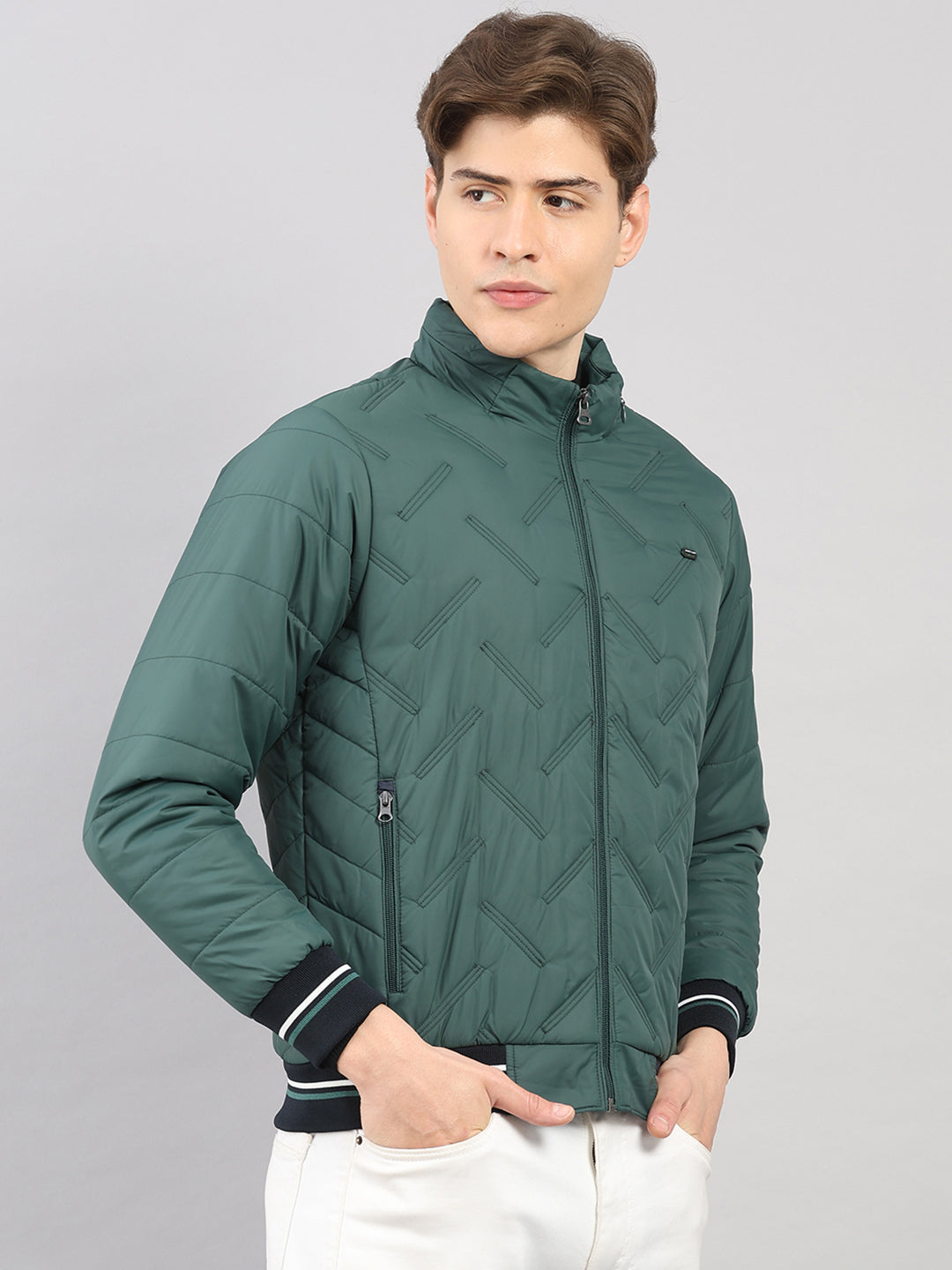 Men Green Solid Hooded Full Sleeve Jacket