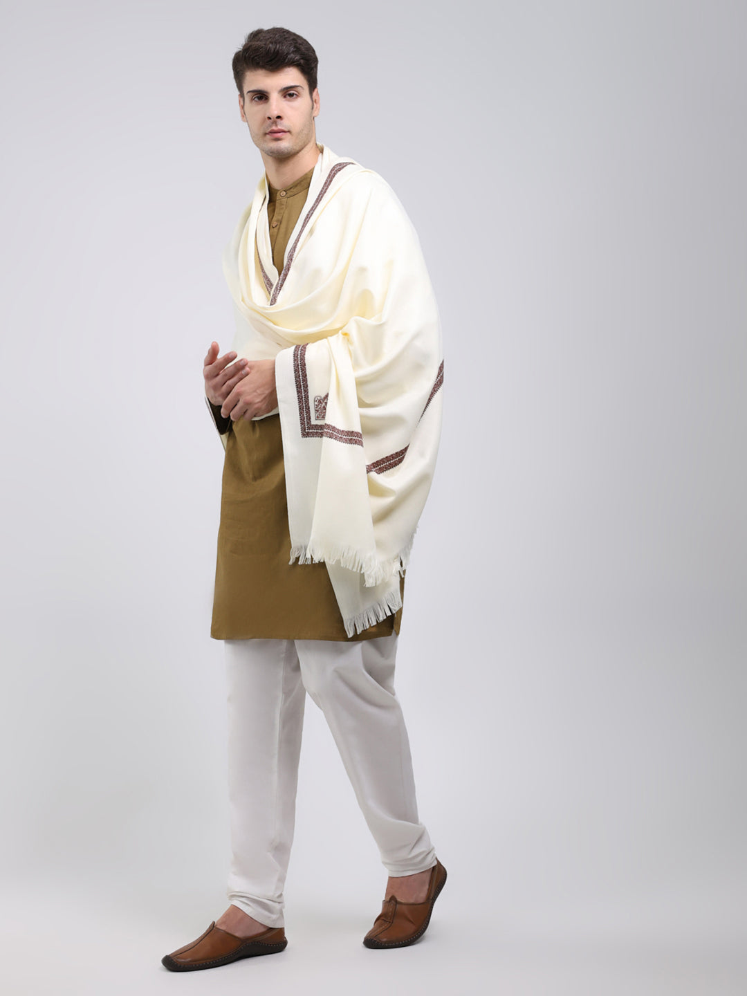 Men White Solid Wool Blend Lohi Shawl