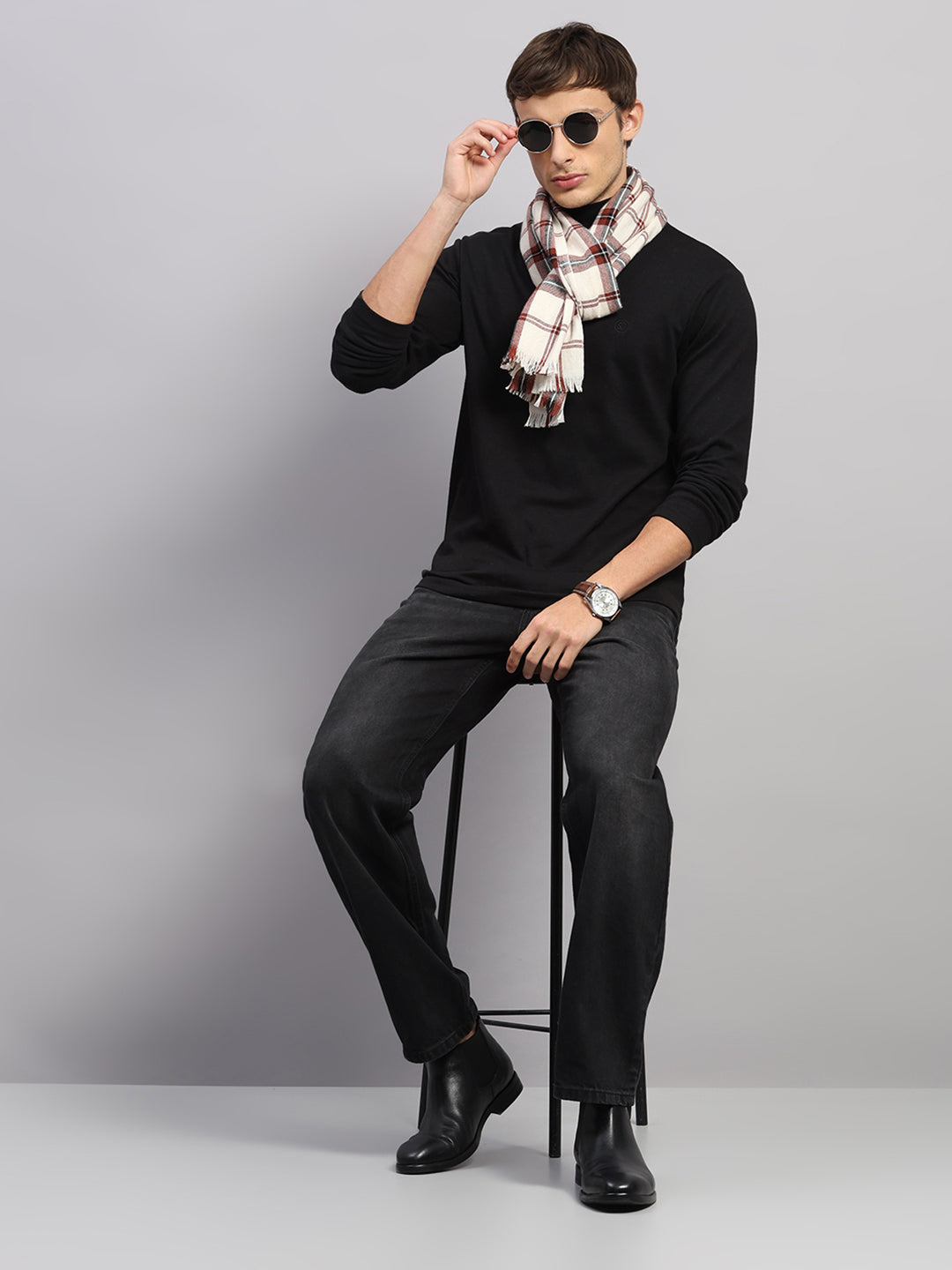 Men Multicolor Self Design Wool Muffler