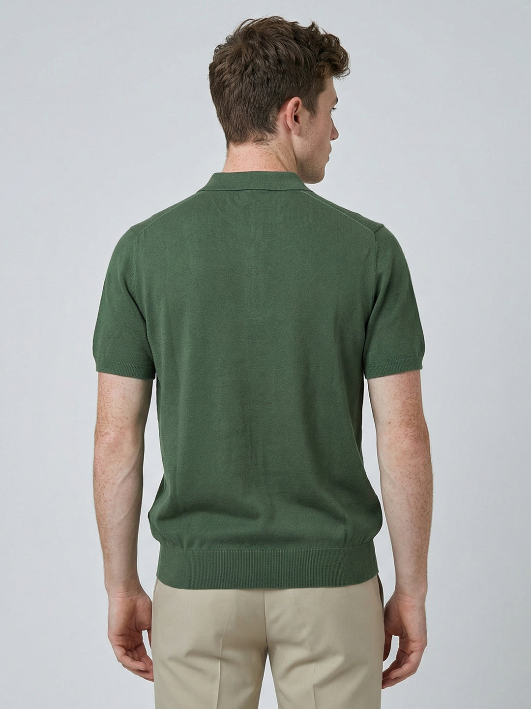 Men Dark Green Solid Collar Half Sleeve T-Shirt