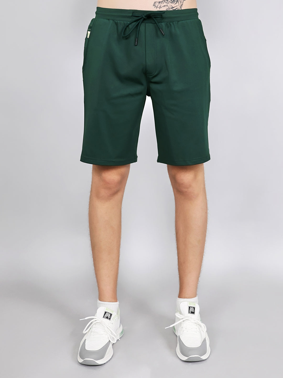 Men Green Plain Smart Fit Bermuda