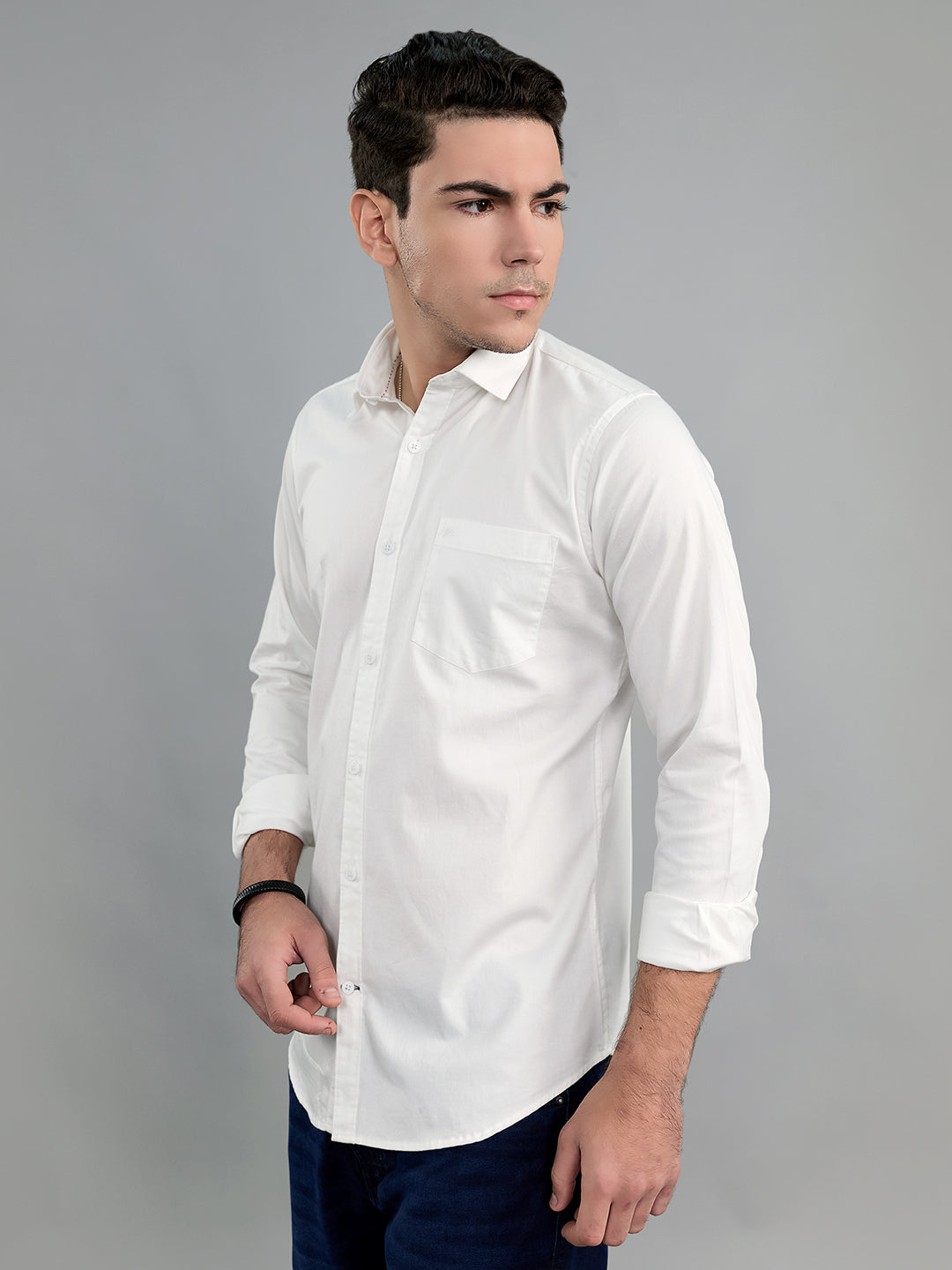 Men White Solid Collar Full Sleeve Shirt