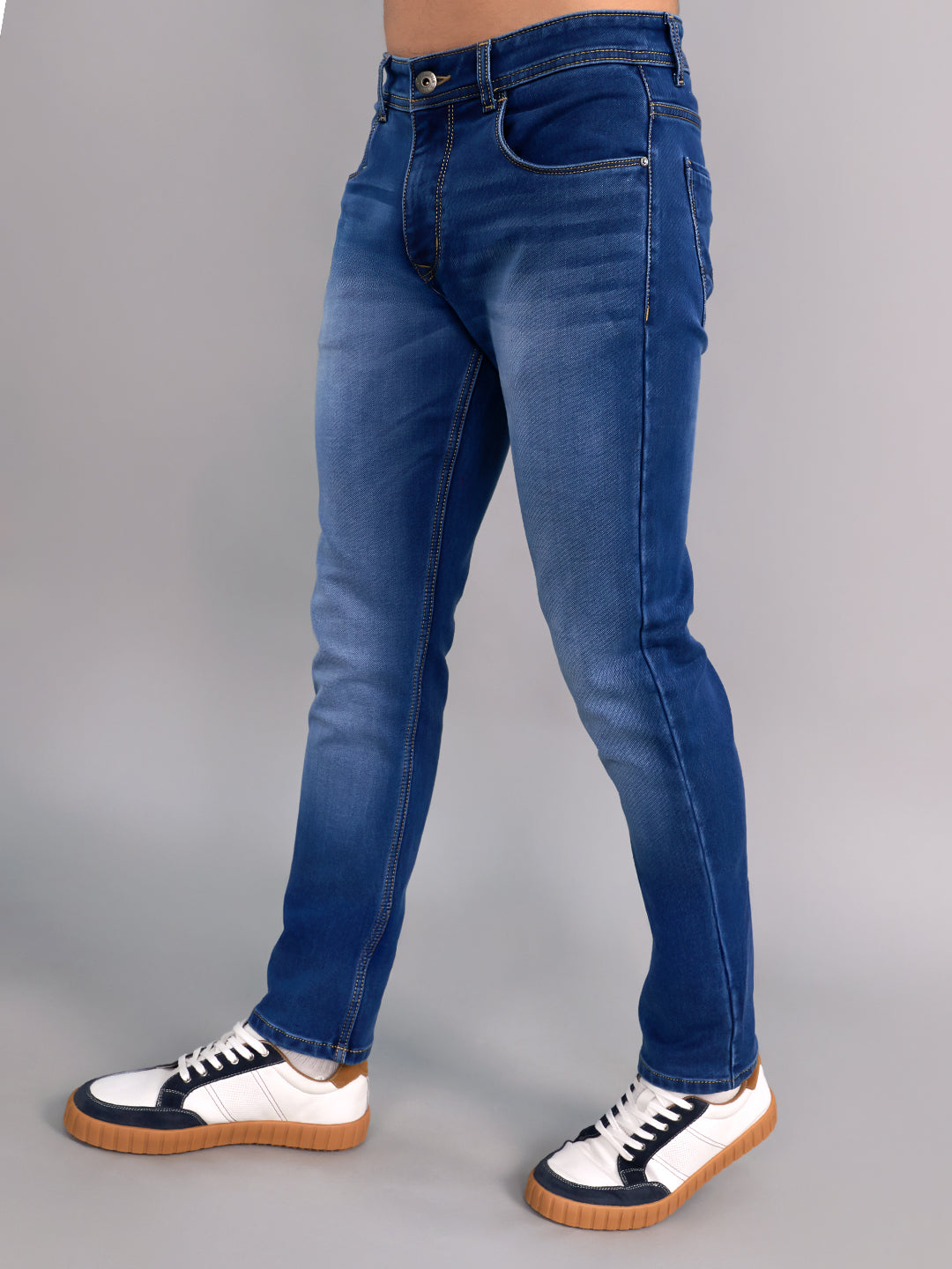 Men Light Blue Light Wash Narrow Fit Denim