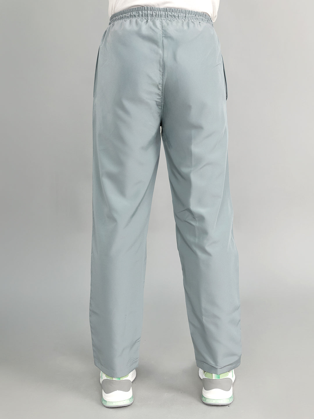 Men Light Grey Solid Regular Fit Lower