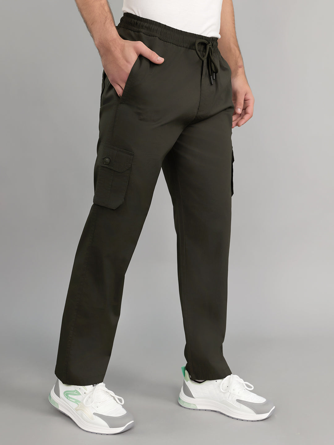 Men Olive Solid Regular Fit Lower
