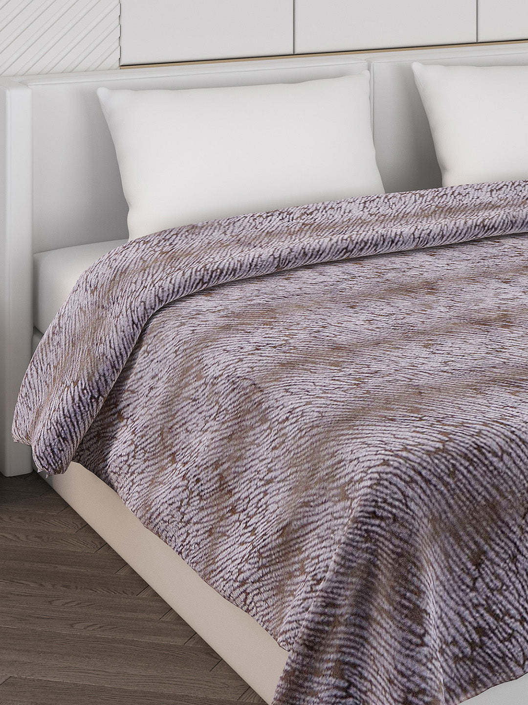Abstract Double Bed 850 GSM Blanket Daniel 2 Ply (Weight 4.5 kg)