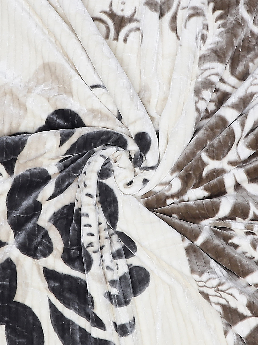 Printed Double Bed Blanket for Heavy Winter -3 Ply