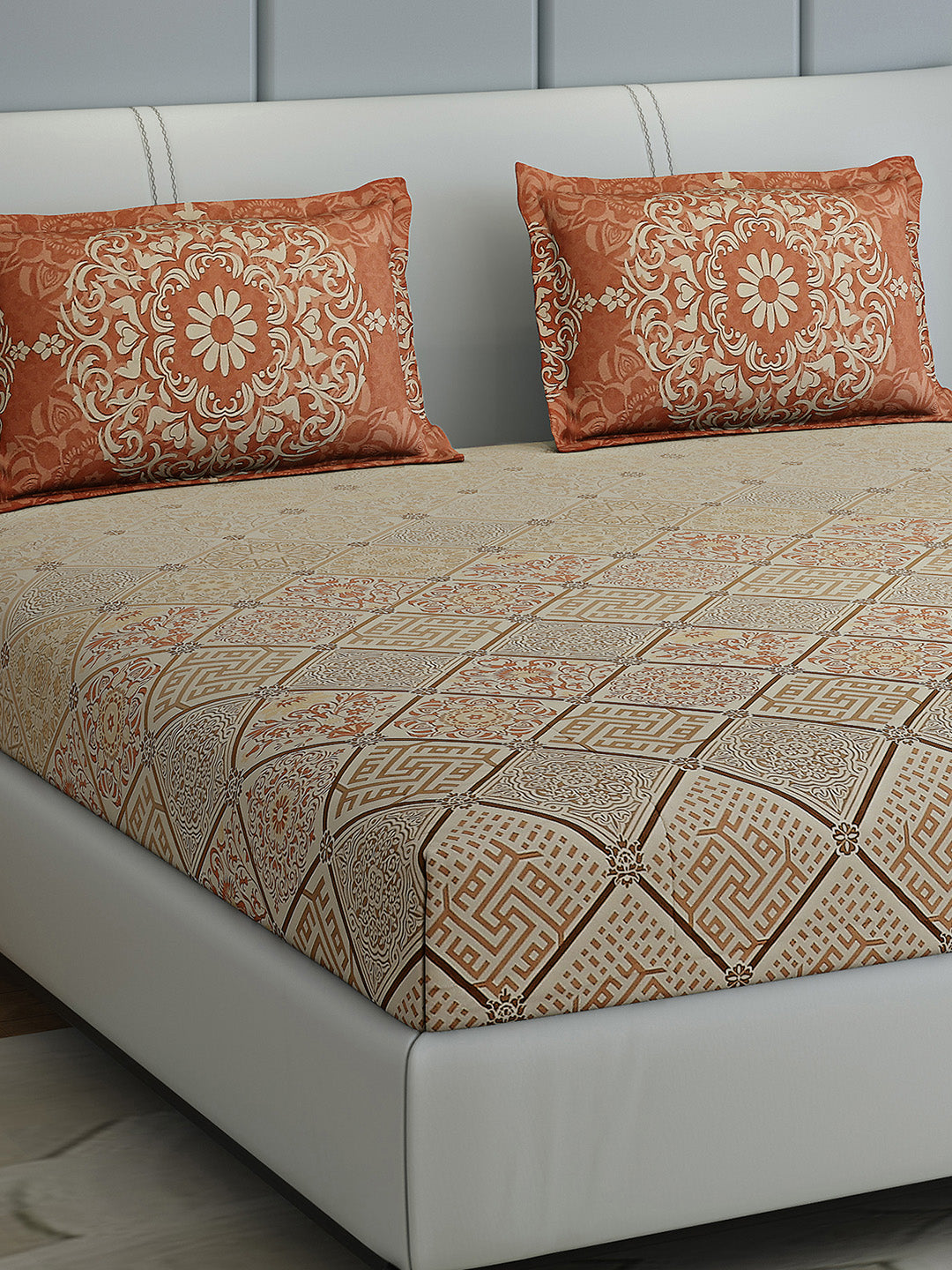 300 TC Cotton Double Bed 1 Bedsheet with 2 Pillow Covers (Morocan)