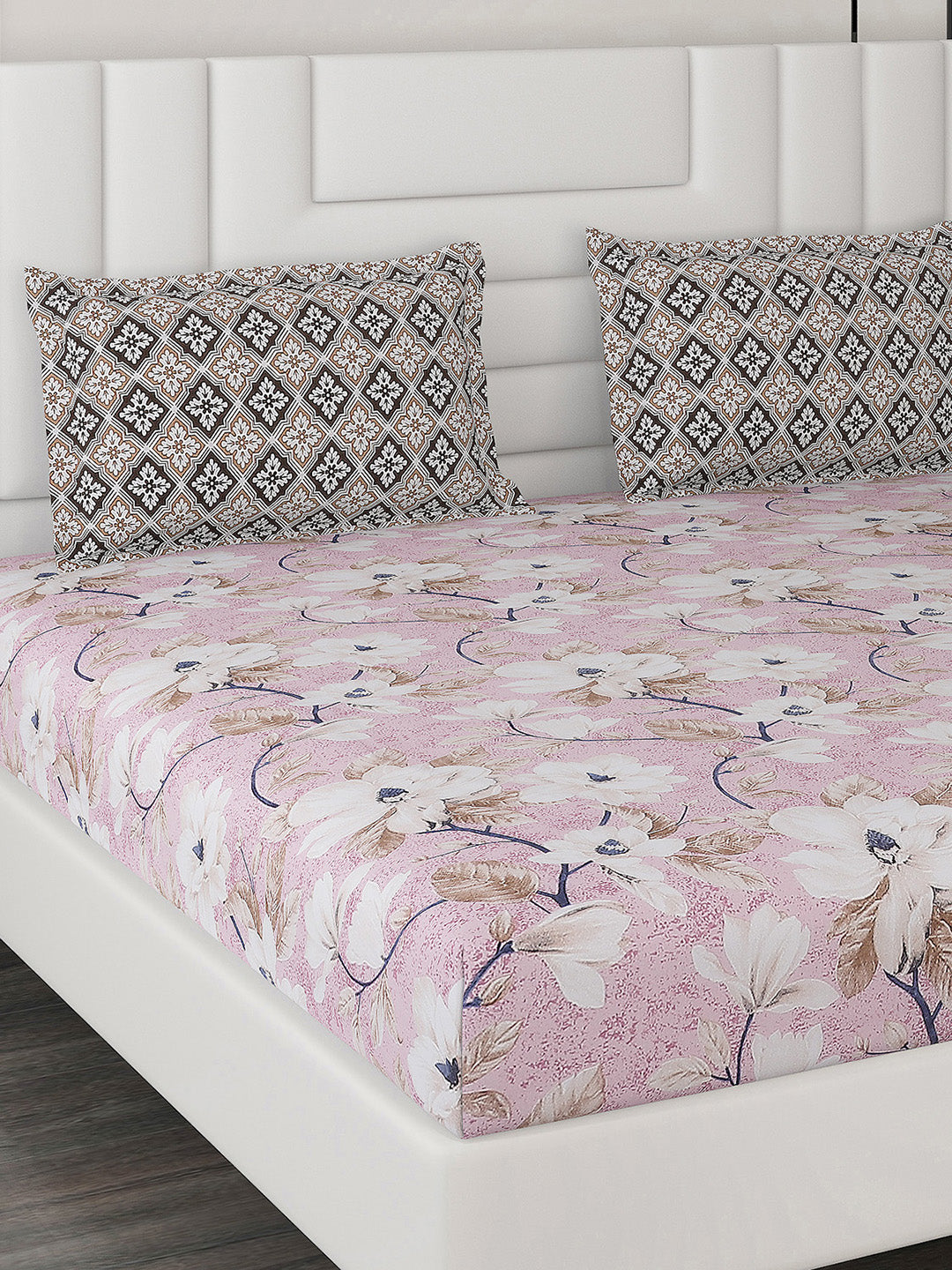 144 TC Cotton Double Bedsheet with 2 Pillow Covers