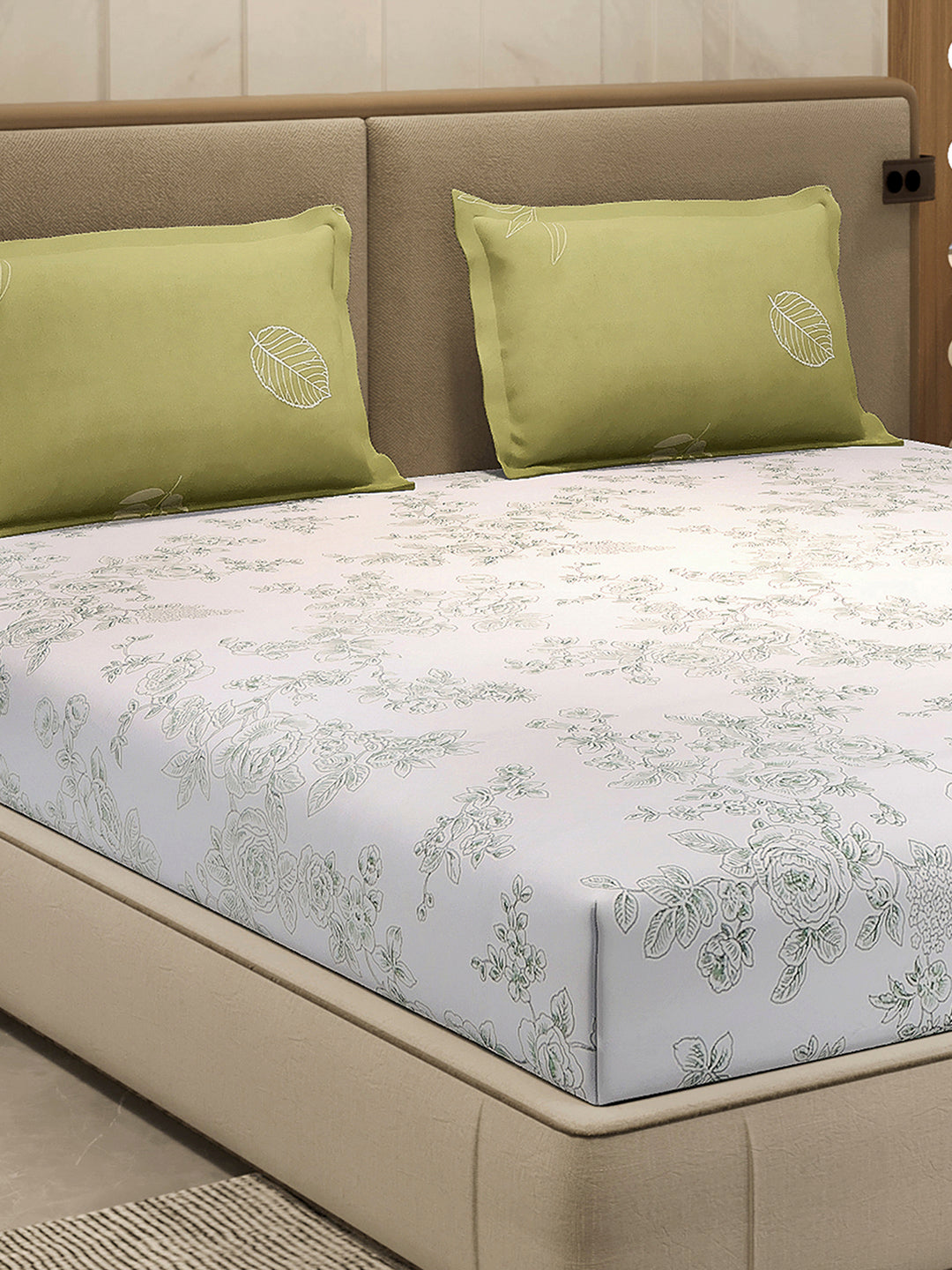 110 GSM Polyester Double Bed 1 Bedsheet with 2 Pillow Cover (Aromatica)
