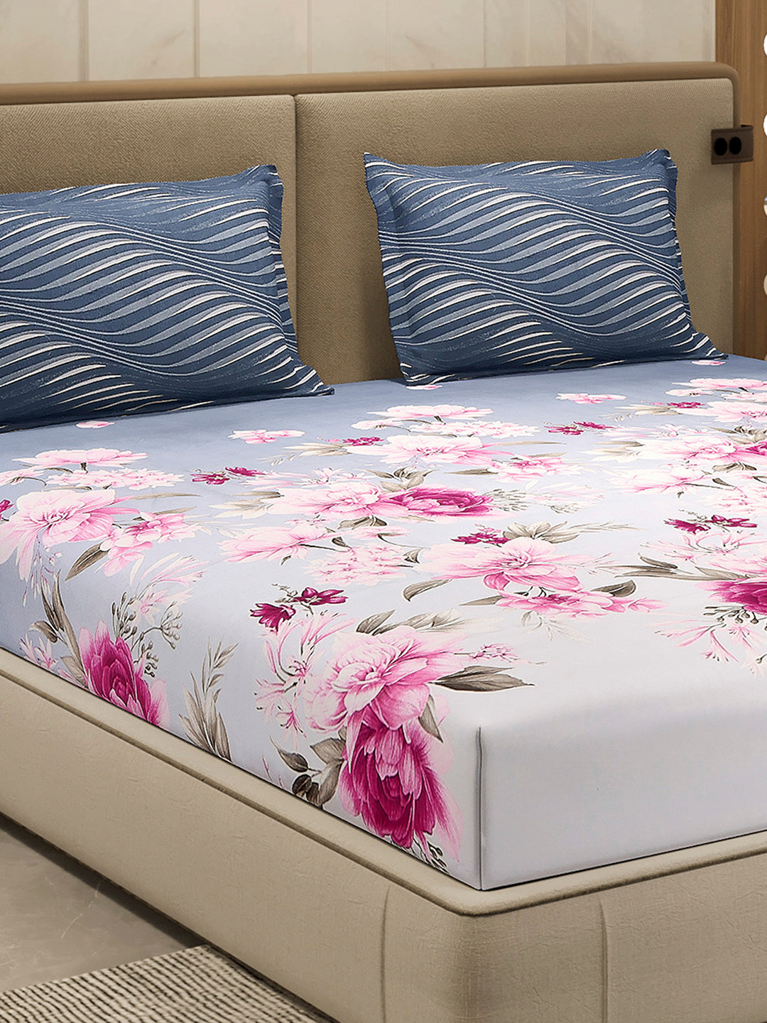110 GSM Polyester Double Bed 1 Bedsheet with 2 Pillow Cover (Aromatica)