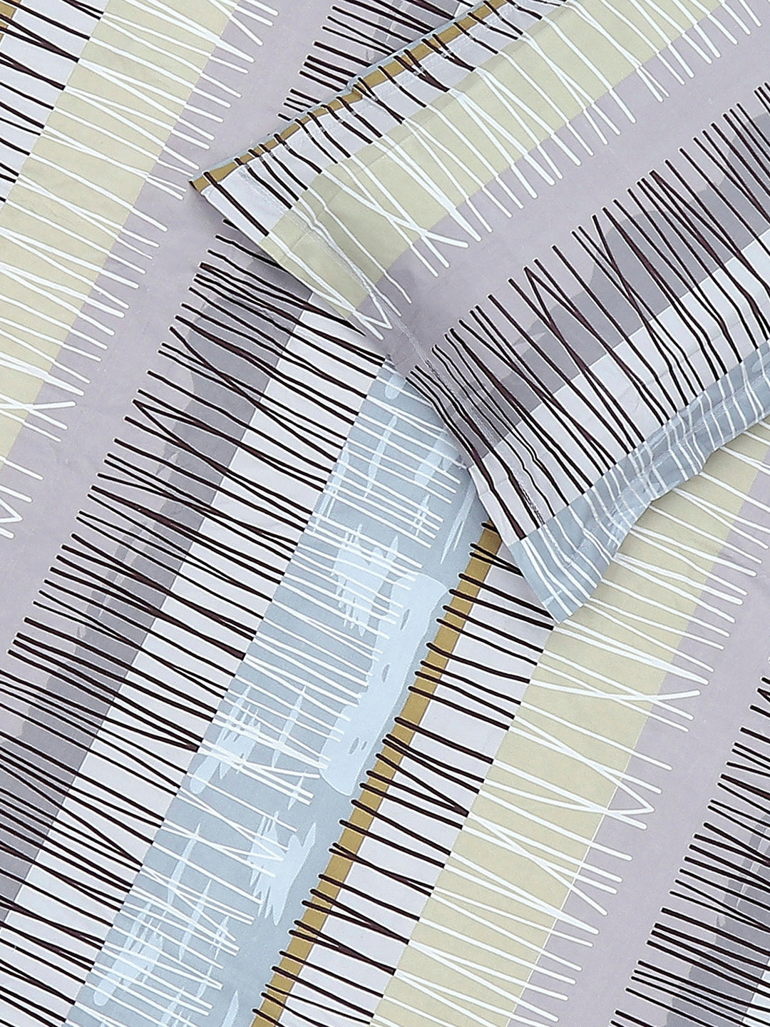 130 GSM Polyester Single Bedsheet with 1 Pillow Cover (Decoy)