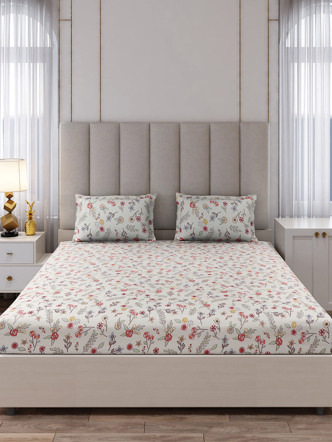 130 GSM Polyester King Size 1 Bedsheet with 2 Pillow Covers (Royal King)