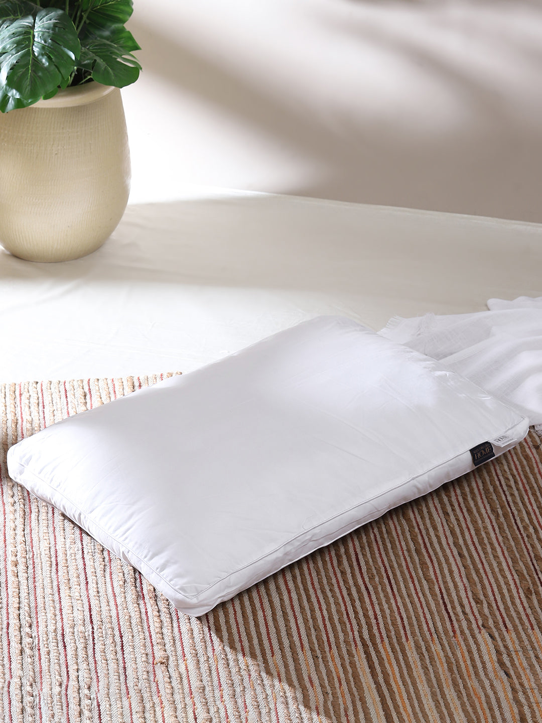 White Cotton Soybean Protein Pillow - PVC Pack