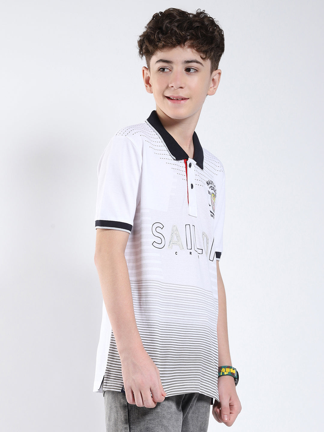 Boys White Printed Collar Half Sleeve T-Shirt