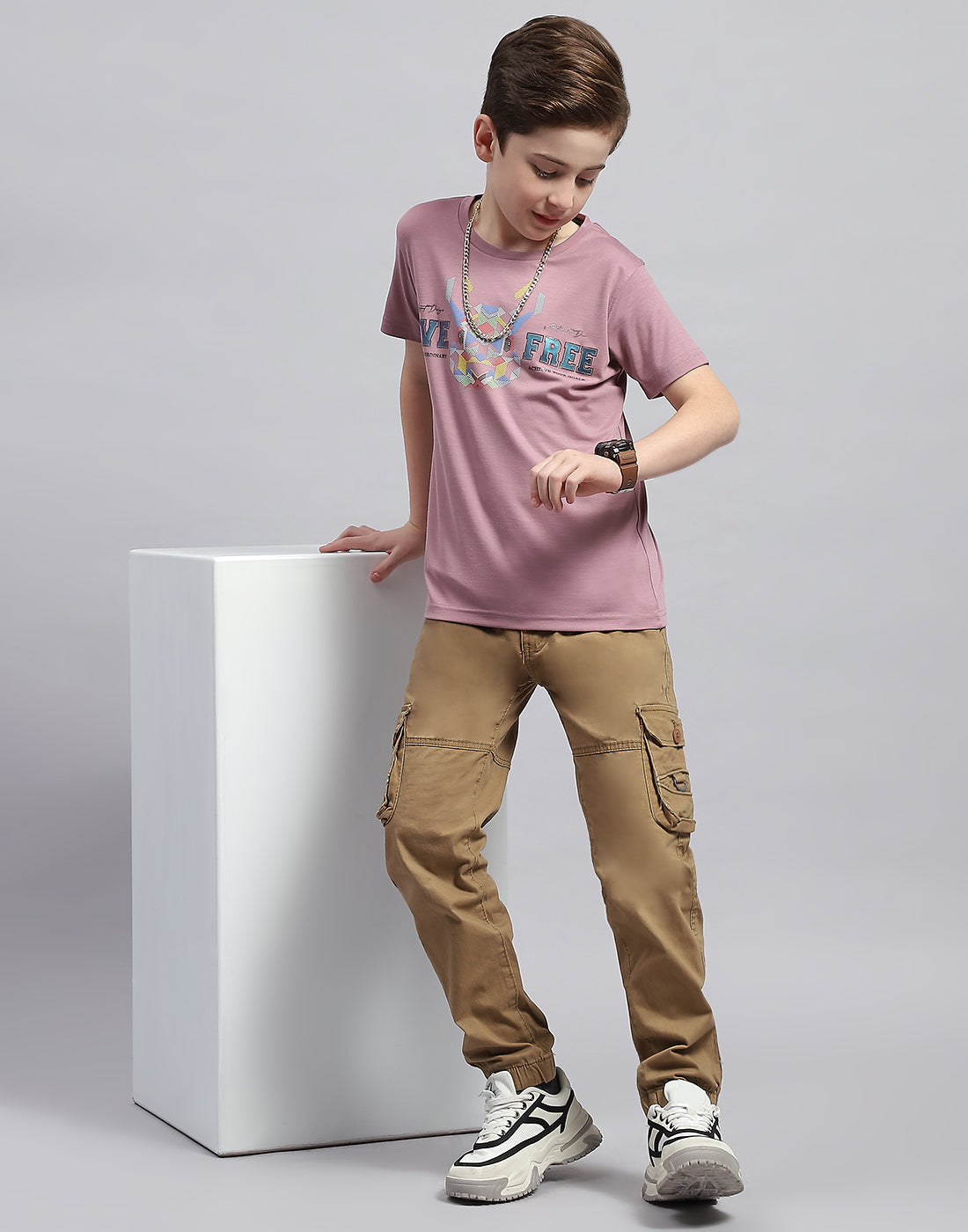 Boys Pink Printed Round Neck Half Sleeve T-Shirt
