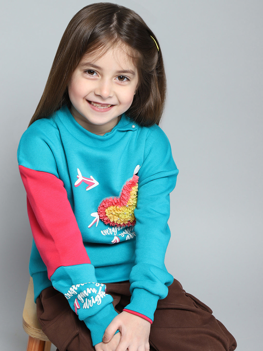 Girls Teal Blue Printed Round Neck Full Sleeve Sweatshirt