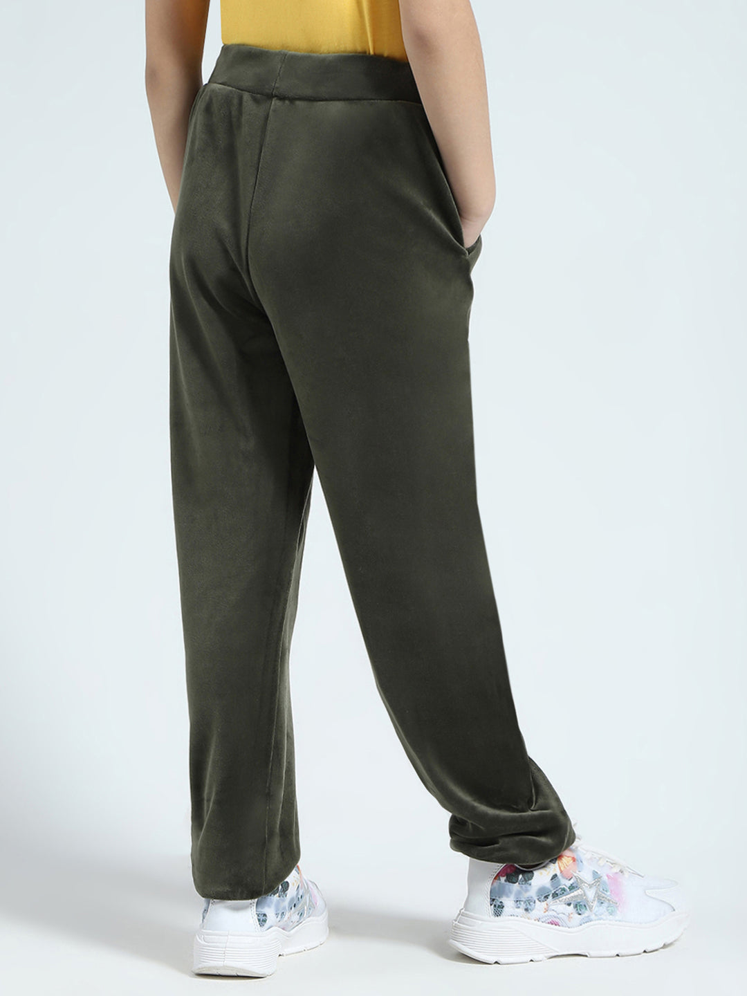 Girls Olive Solid Regular Fit Lower
