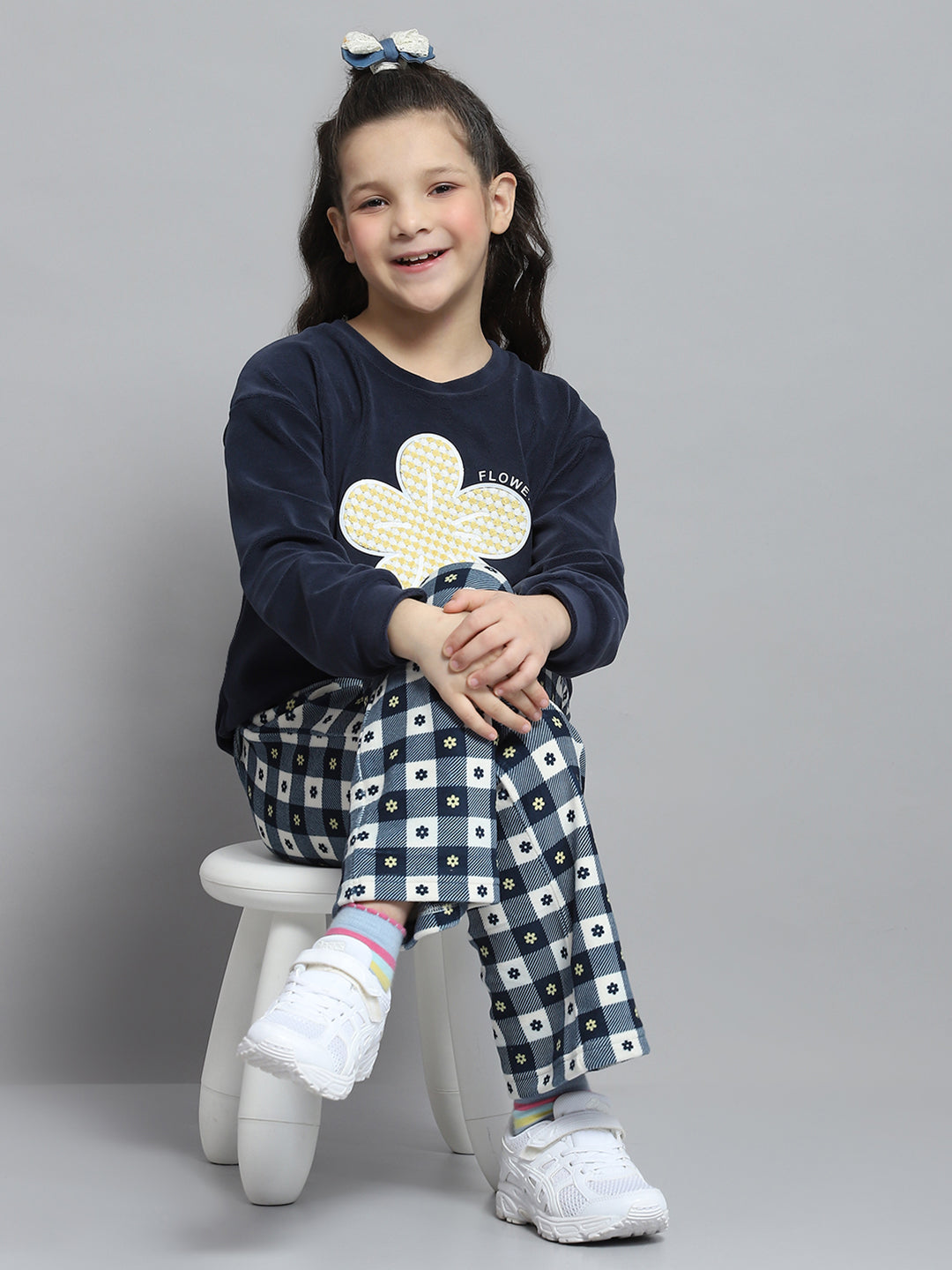 Girls Navy Blue Printed Round Neck Full Sleeve Tracksuit